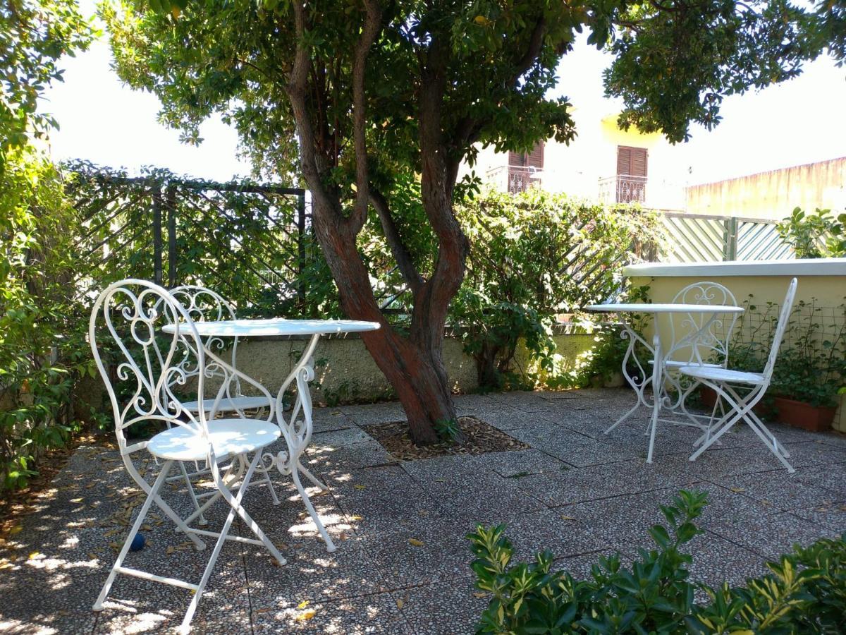 Gemma Di Gallura Charme B&B Olbia Exteriör bild