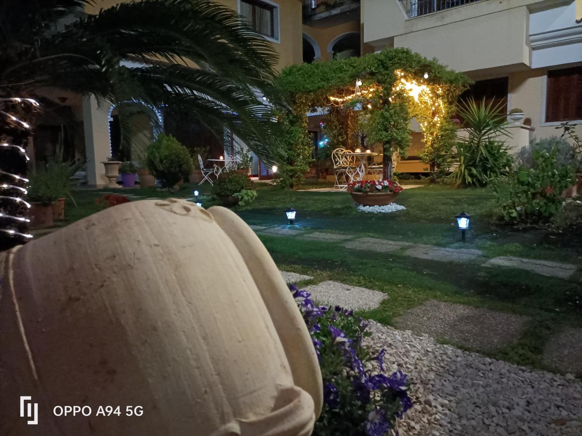 Gemma Di Gallura Charme B&B Olbia Exteriör bild