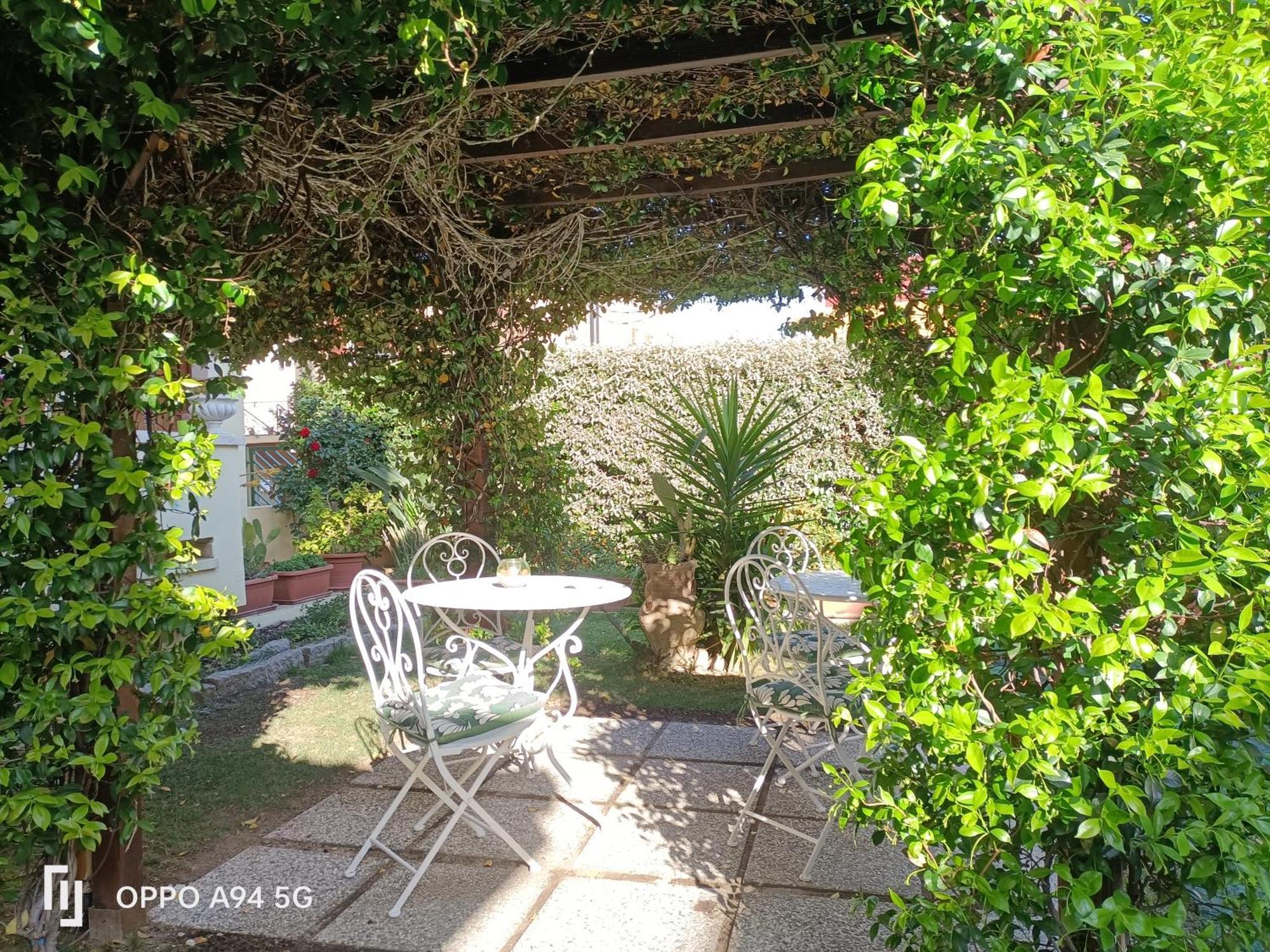 Gemma Di Gallura Charme B&B Olbia Exteriör bild